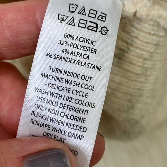 William Rast Alpaca mix gray v- back knit dot sweater size S - Picture 10 of 10